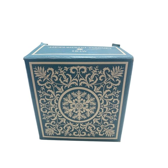 Avon Crystal Snowflake Paperweight Clear Lead Crystal Genuine 24% Bleikristall R - Picture 7 of 7